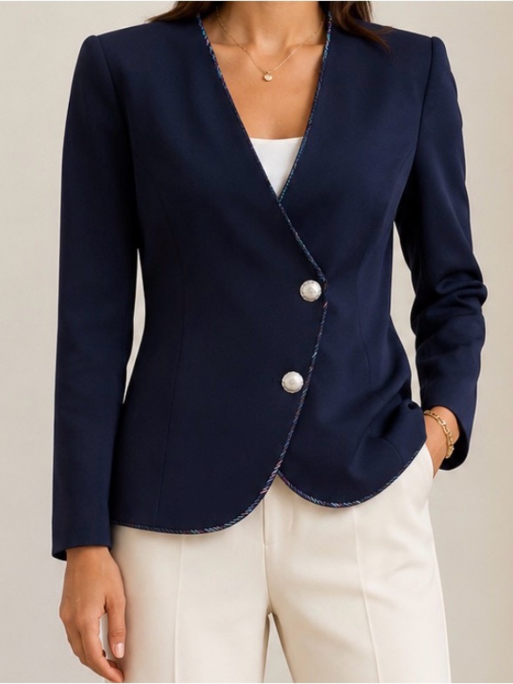 ❤️Retro chic navy beaded trim high low structured blazer